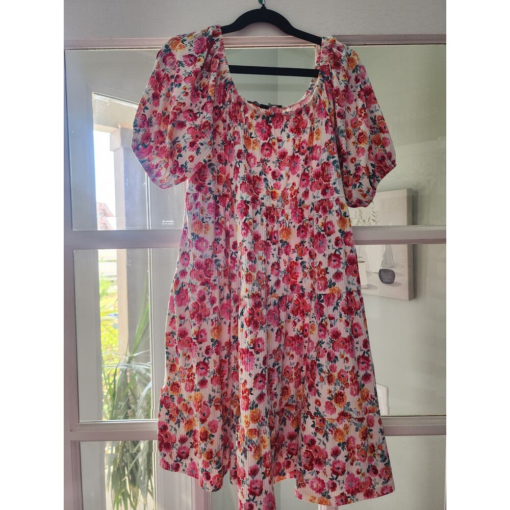 Trixxie Girl Sized Medium Floral Dress